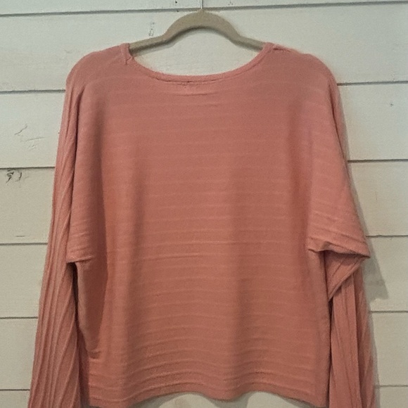 Tahari NWT Viscose Blend Sweater Coral Knit Top in size SP - Picture 7 of 11